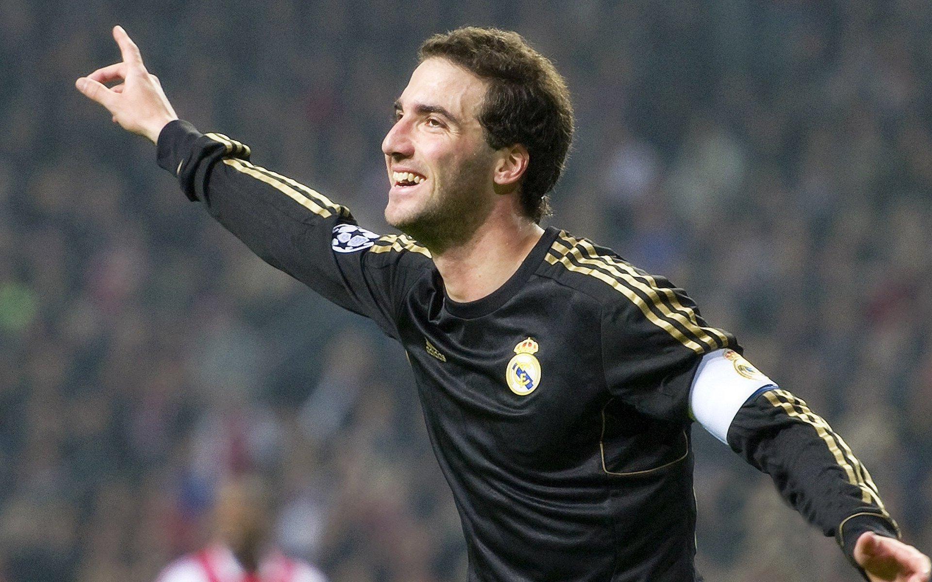 足球公益：支持年轻球员的慈善项目，足球公益_支持年轻球员的慈善项目是什么