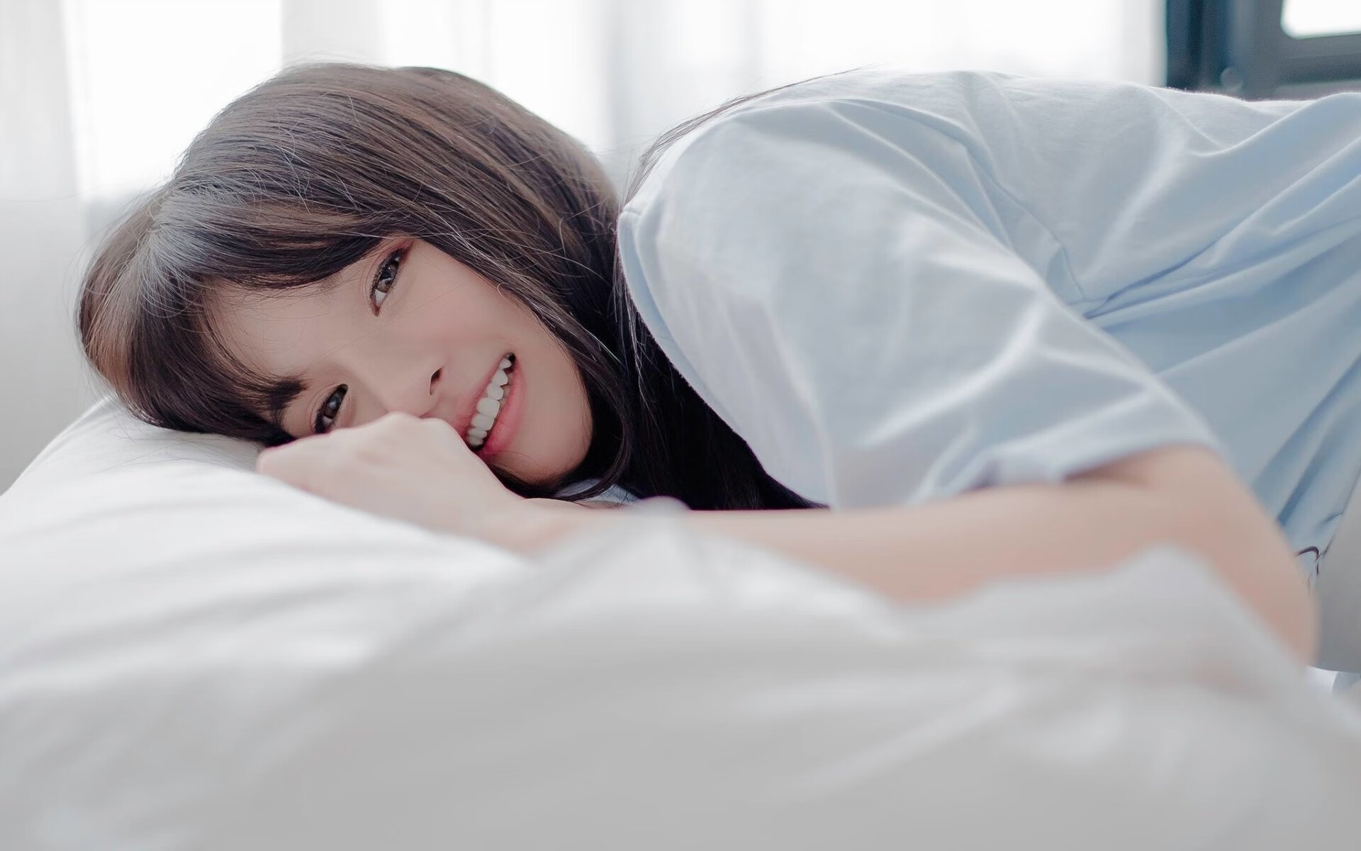 PSG锋线效率不足致命失误频发——球队问题的深层剖析